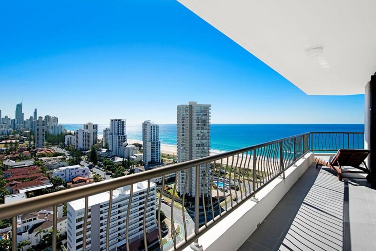 Ultiqa Beach Haven On Broadbeach Hotel Gold Coast Exterior photo