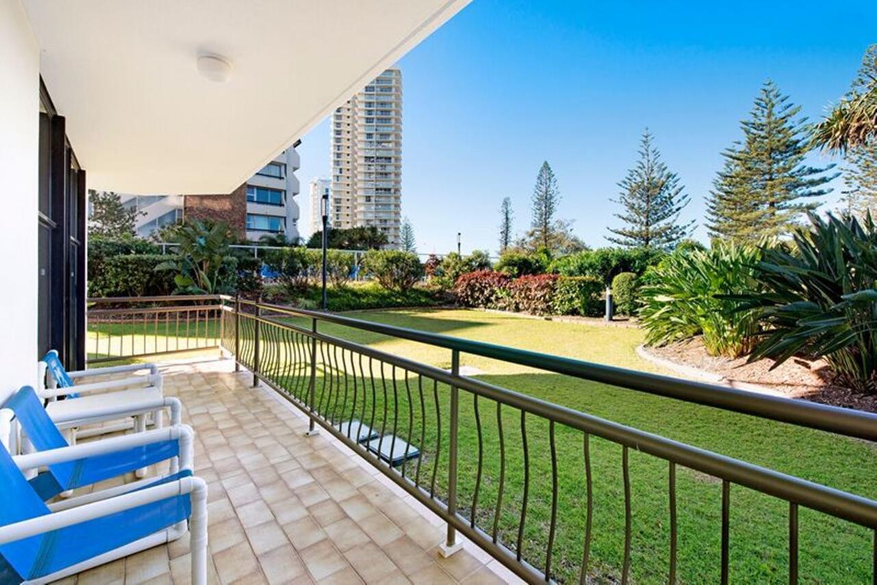 Ultiqa Beach Haven On Broadbeach Hotel Gold Coast Exterior photo